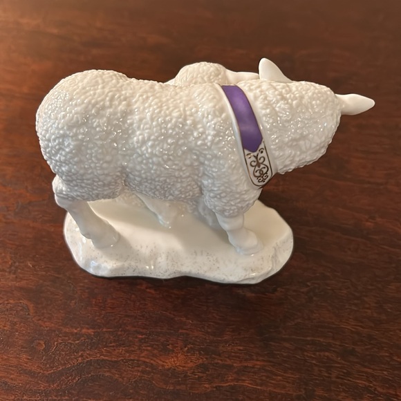 Lenox First Blessing sheep. - Picture 2 of 3